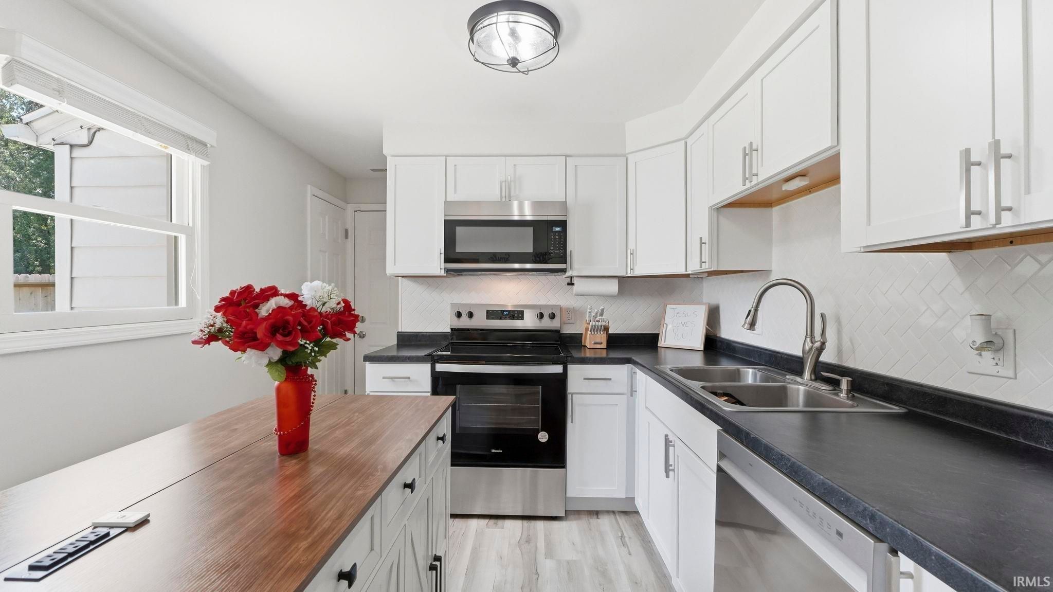 Image of 7608 Hope Farm Road